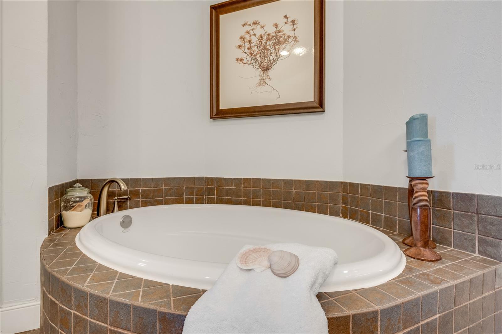 OCEAN VISTAS CONDO - Residential