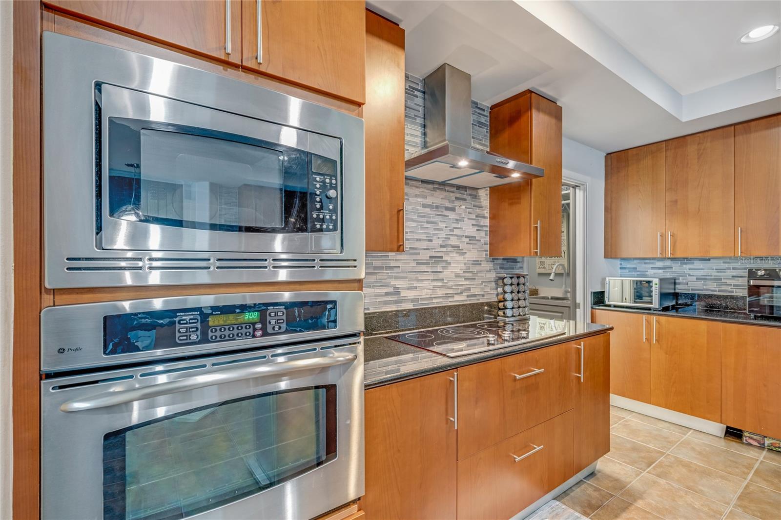 OCEAN VISTAS CONDO - Residential