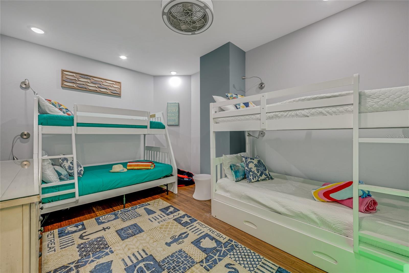 OCEAN VISTAS CONDO - Residential