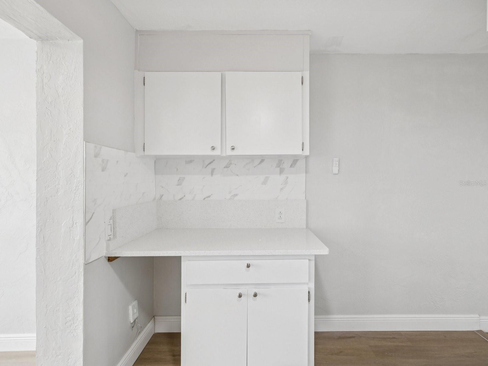 ON TOP OF THE WORLD - Residential Lease