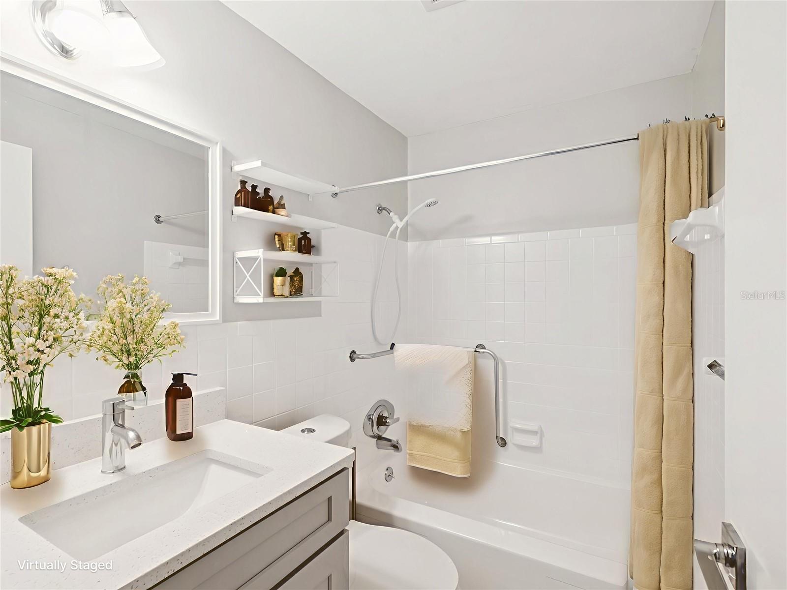 ON TOP OF THE WORLD - Residential Lease