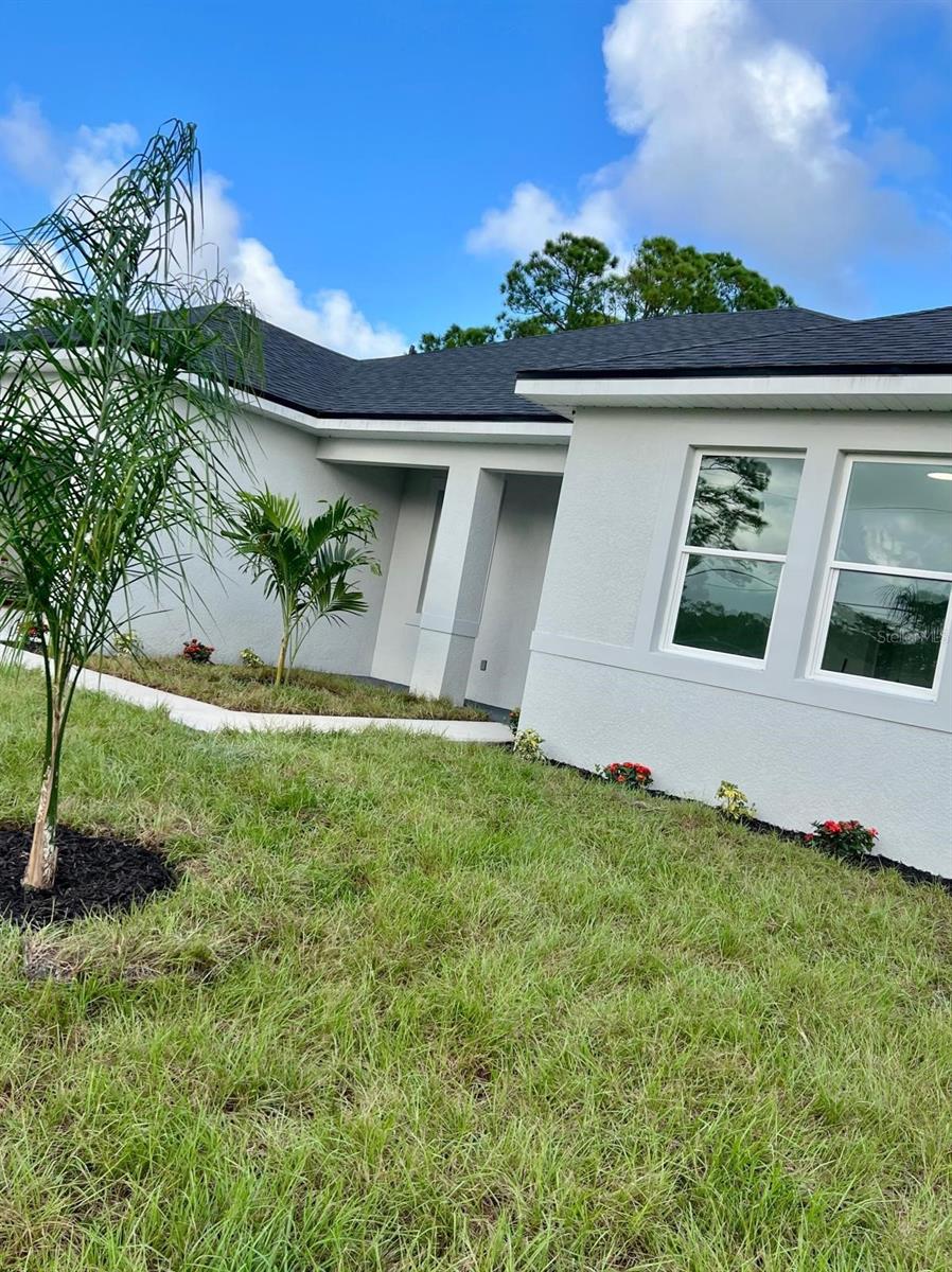 691 SAN FILIPPO DRIVE SE