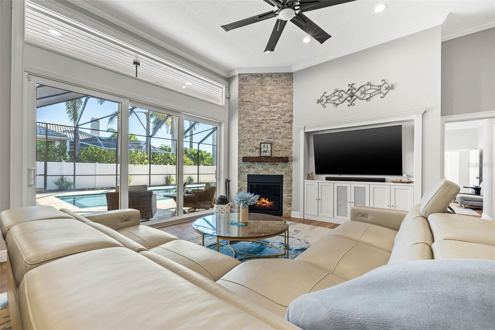 PLACIDO BAYOU - Residential