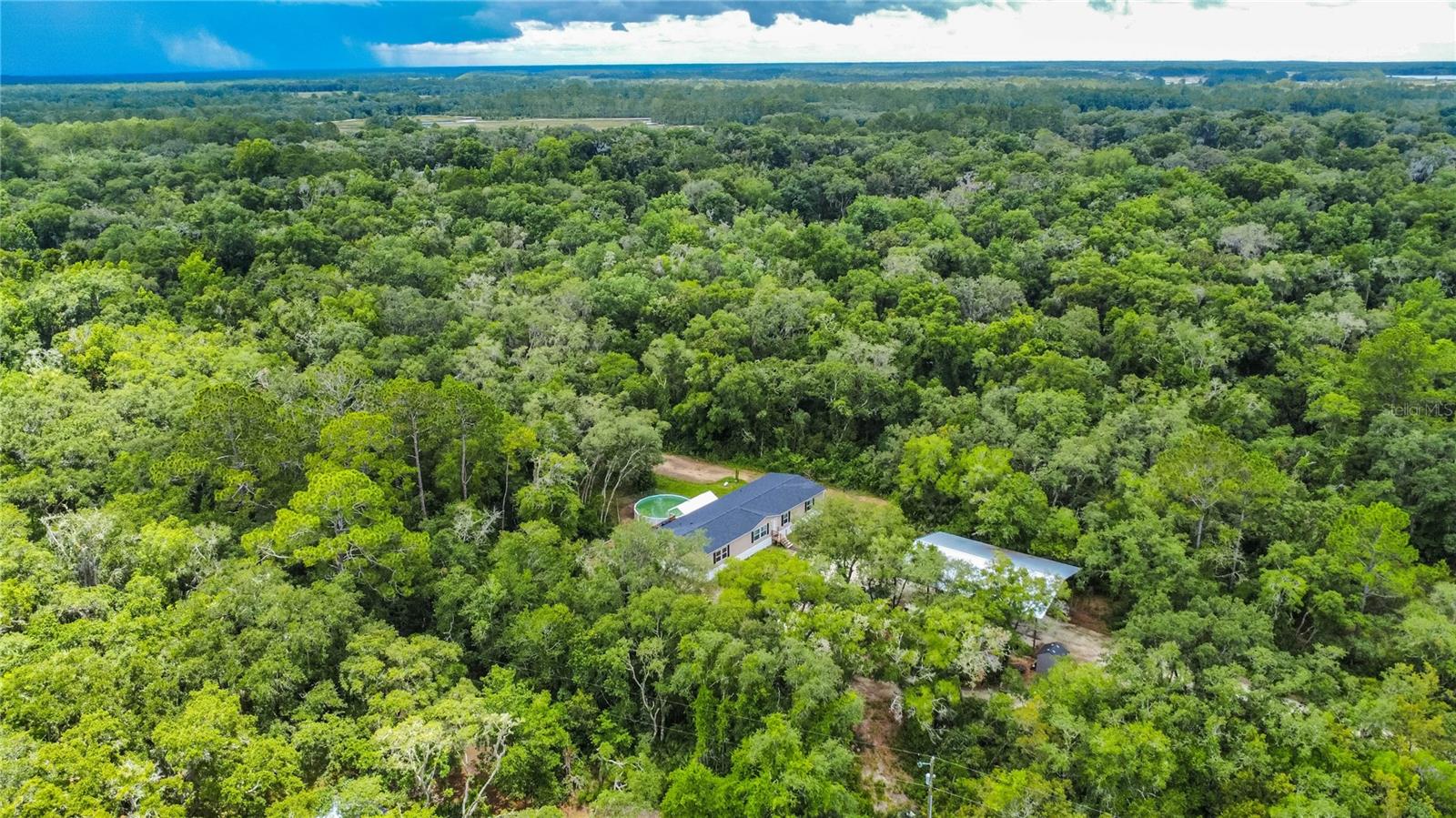 RIVER OAKS UNREC - Residential