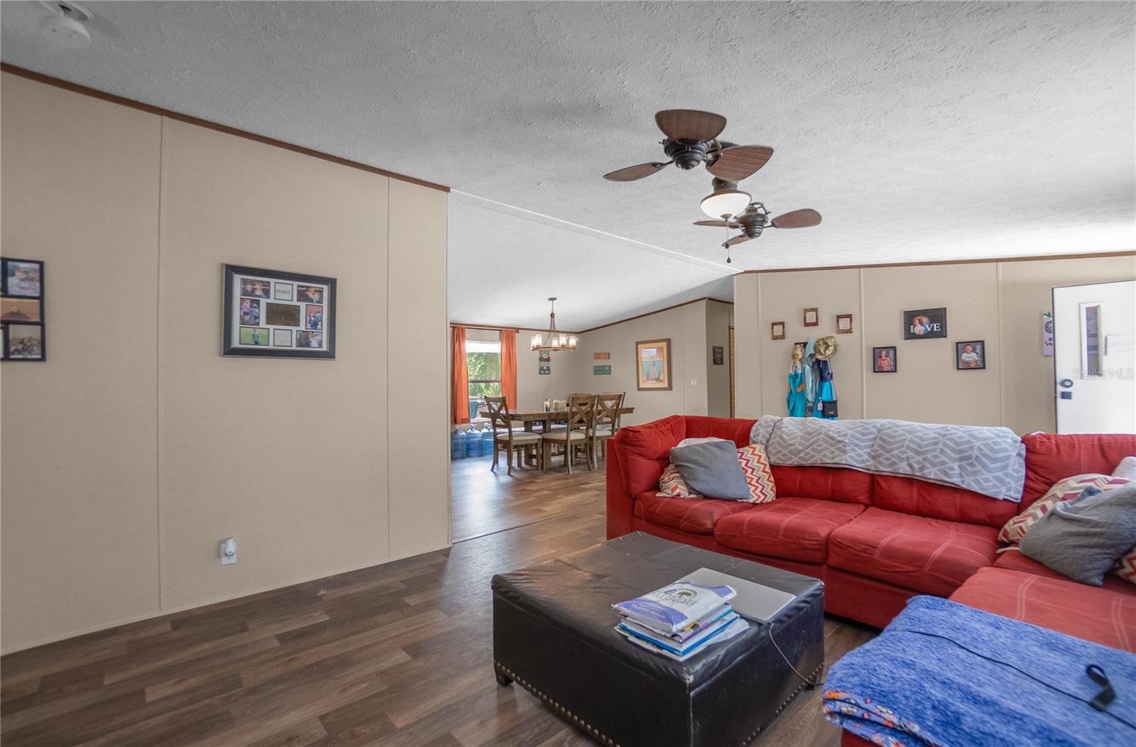 RIVER OAKS UNREC - Residential