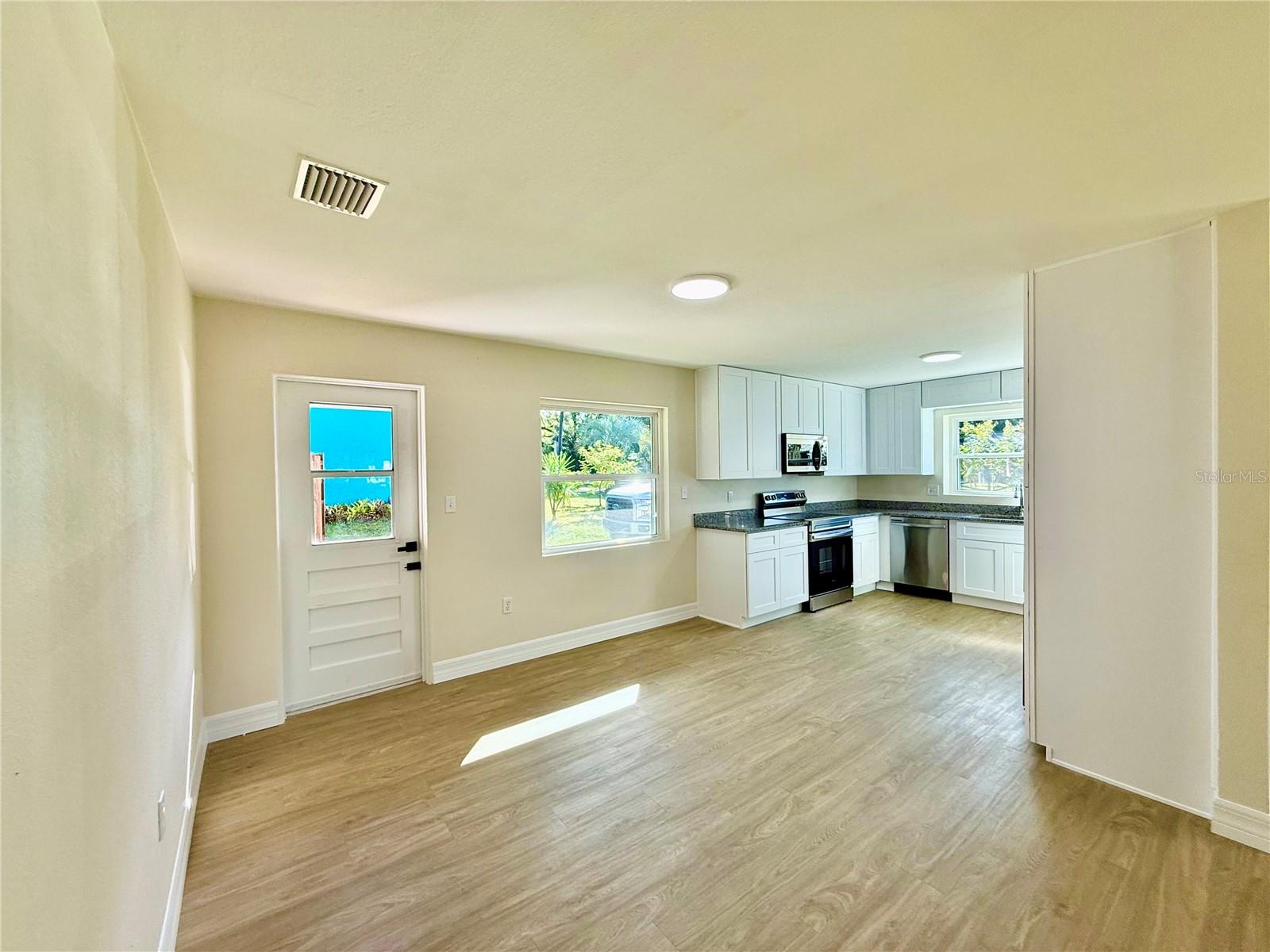 COMBS PARK UNREC 123 - Residential