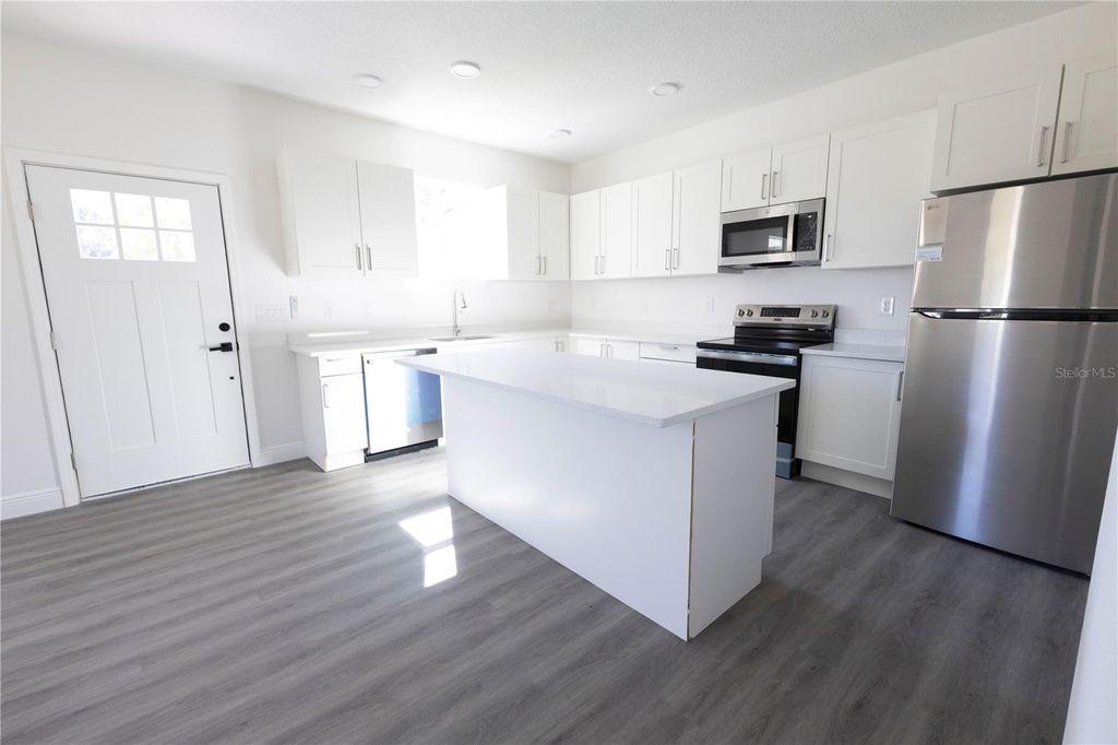 Photo of 2381 Cr 423 #Lot 41, Lake Panasoffkee, FL 33538 (MLS # G5102927)
