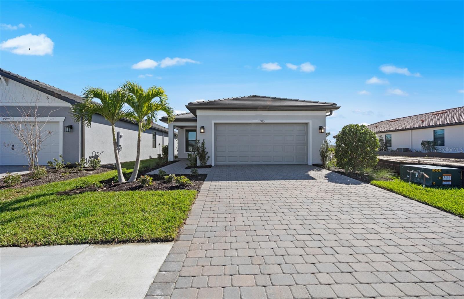 1975 PEPPER GRASS DRIVE