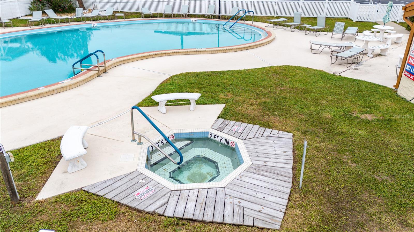 SPANISH TRAILS VILLAGE CONDO - Residential