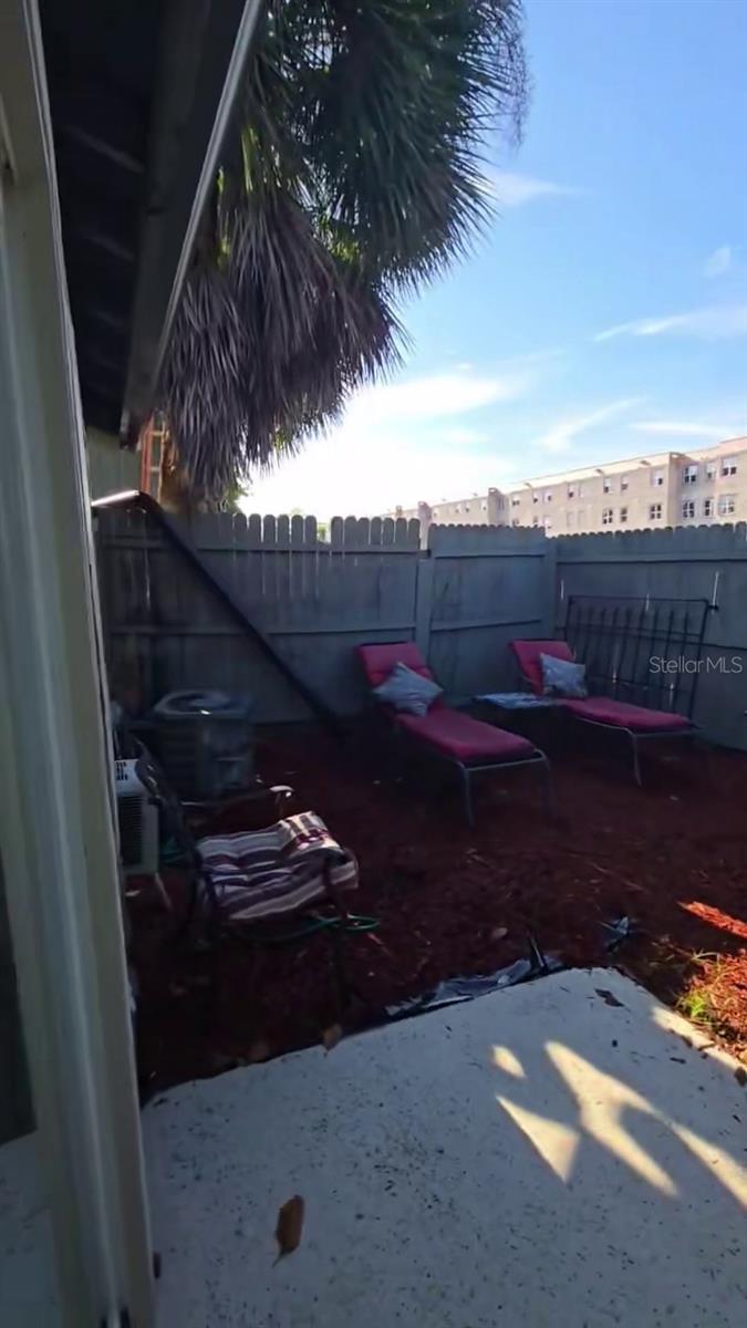 TYMBER SKAN ON LAKE - Residential