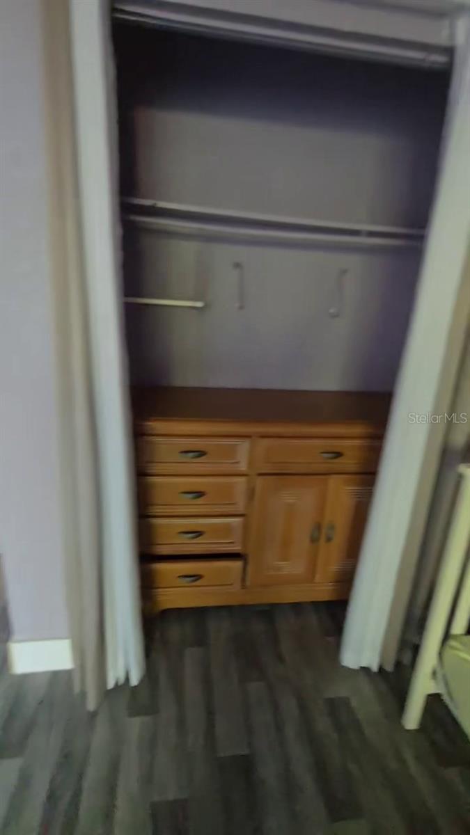 TYMBER SKAN ON LAKE - Residential