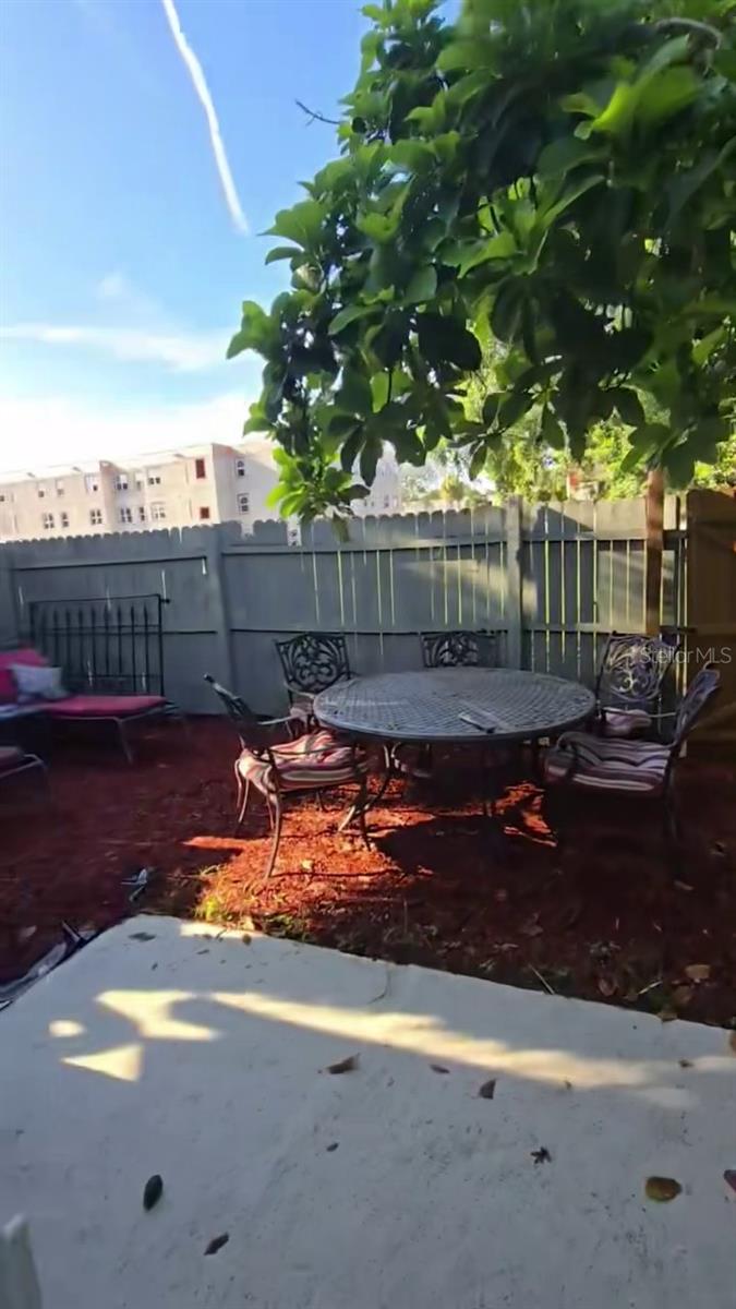 TYMBER SKAN ON LAKE - Residential