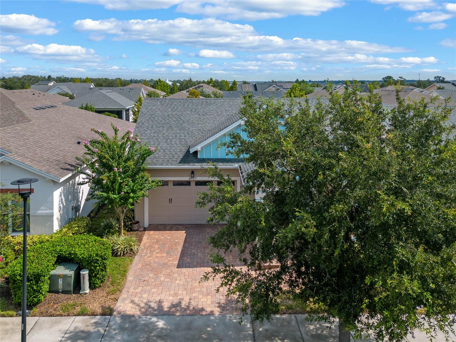 4907 W FOUNTAINWOOD DRIVE