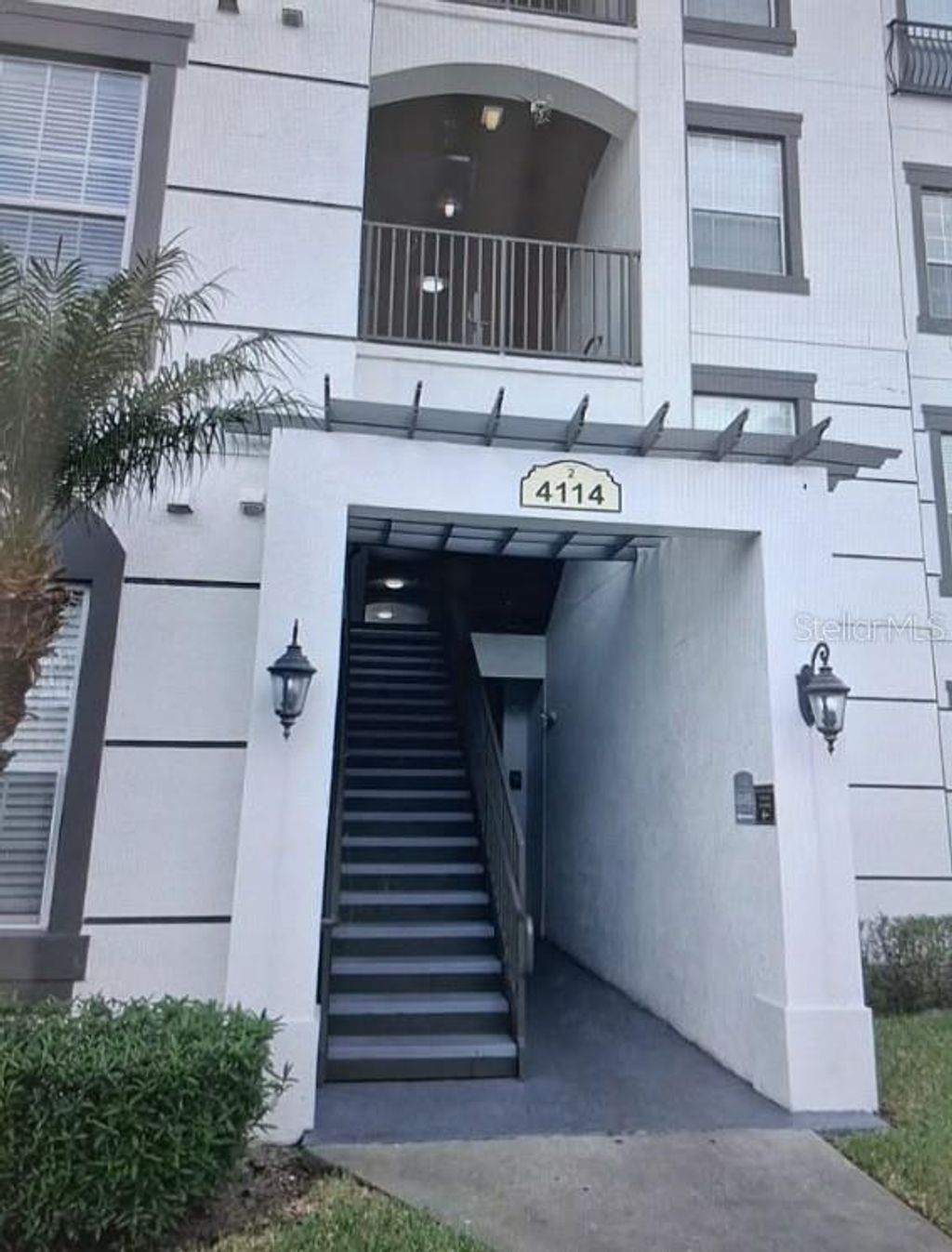 Photo of 4114 Breakview Drive #20202, Orlando, FL 32819 (MLS # OM714715)