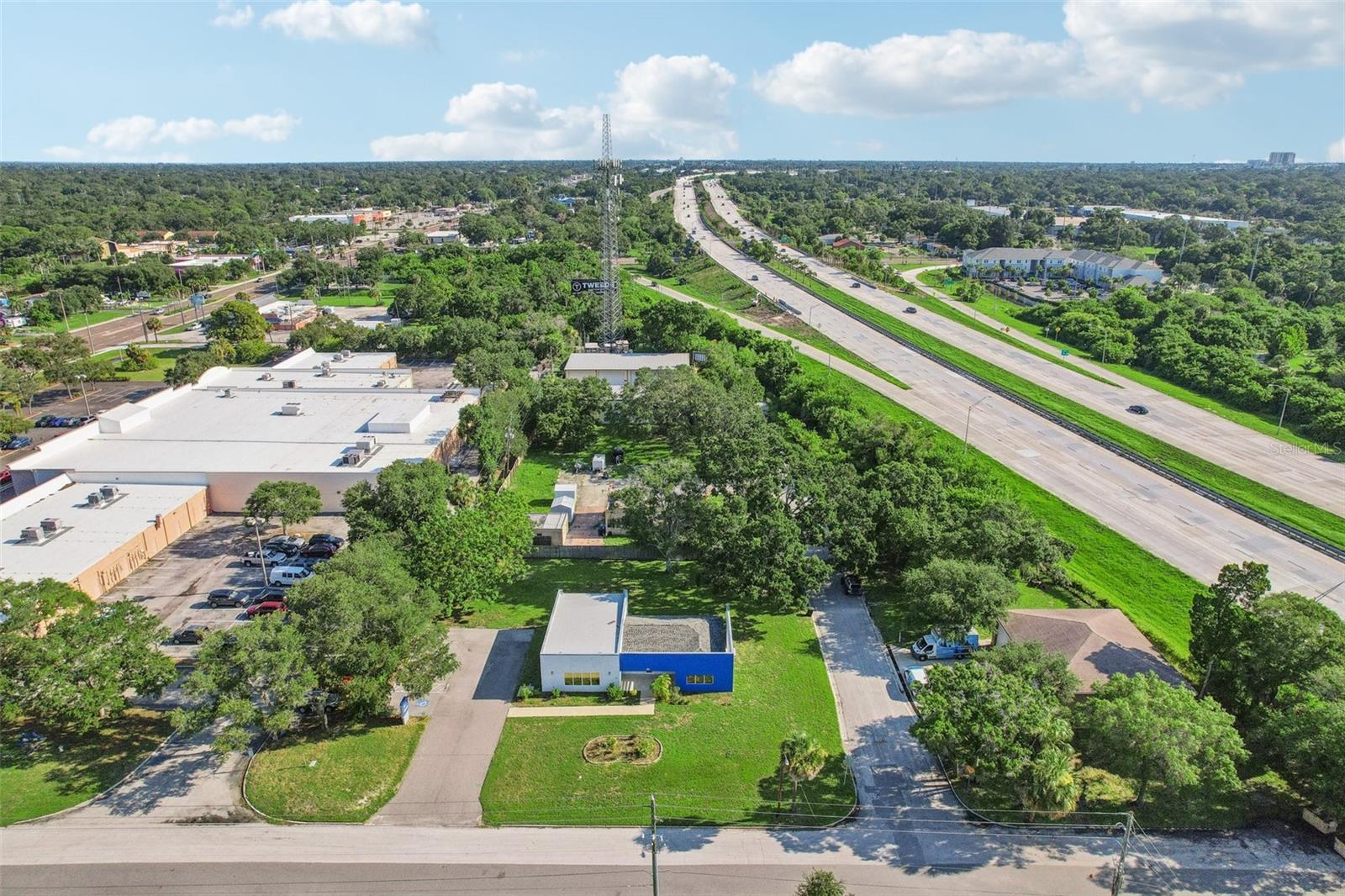 BEAUCLAIRE VILLAS - Commercial Sale