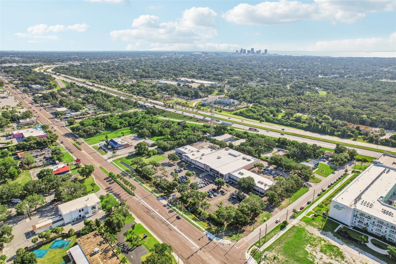 BEAUCLAIRE VILLAS - Commercial Sale