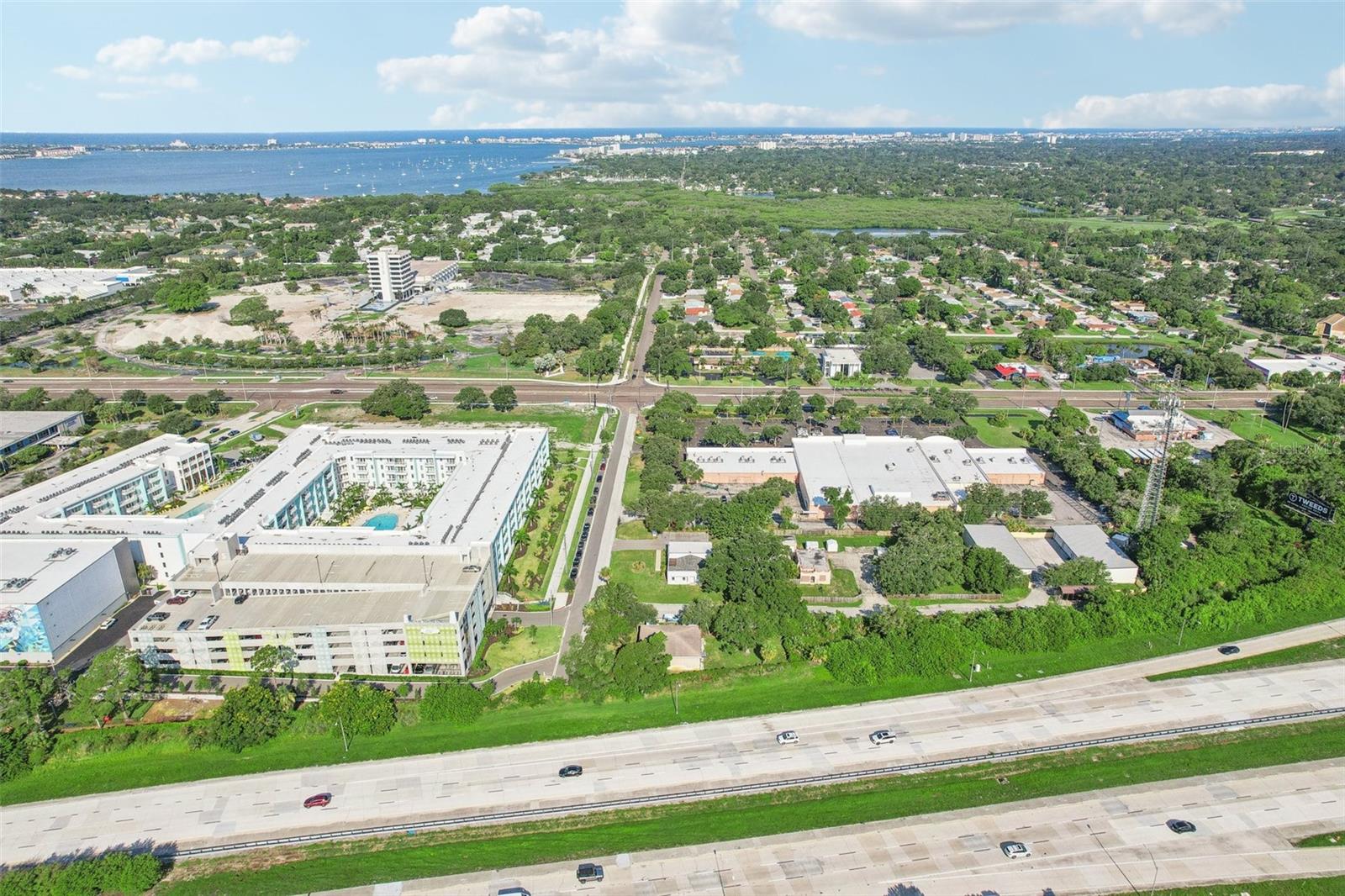 BEAUCLAIRE VILLAS - Commercial Sale