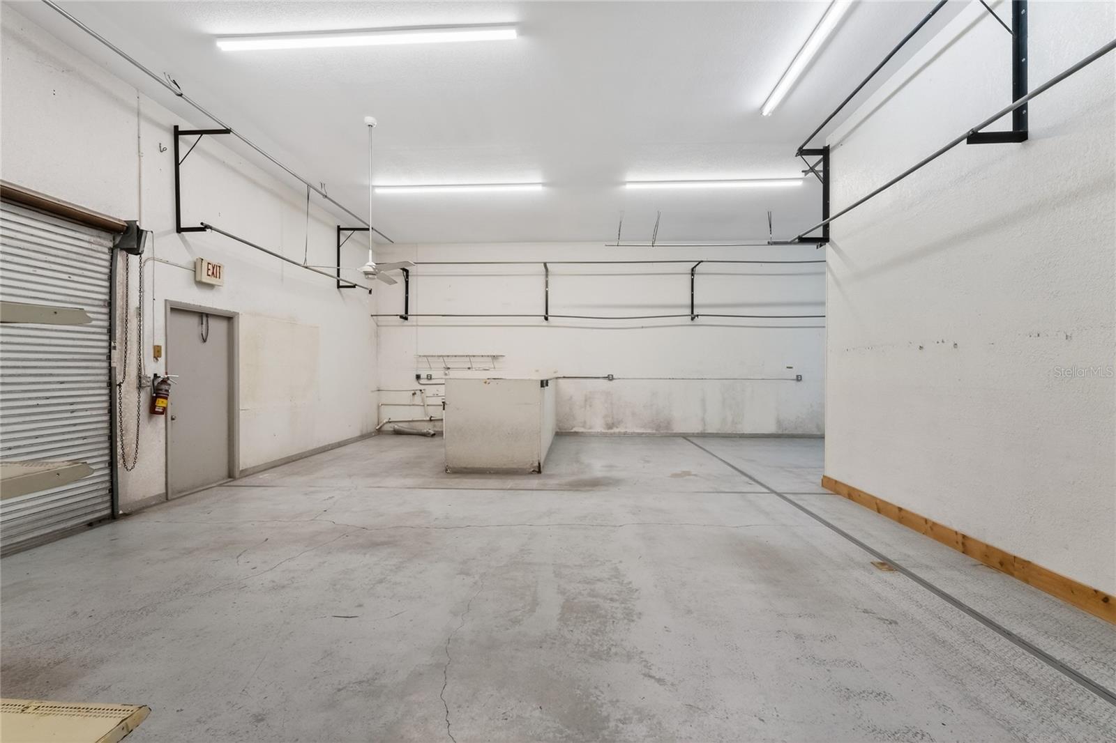 HARBOR EXECUTIVE PARK AN - Commercial Sale