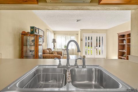 A home in PALM COAST