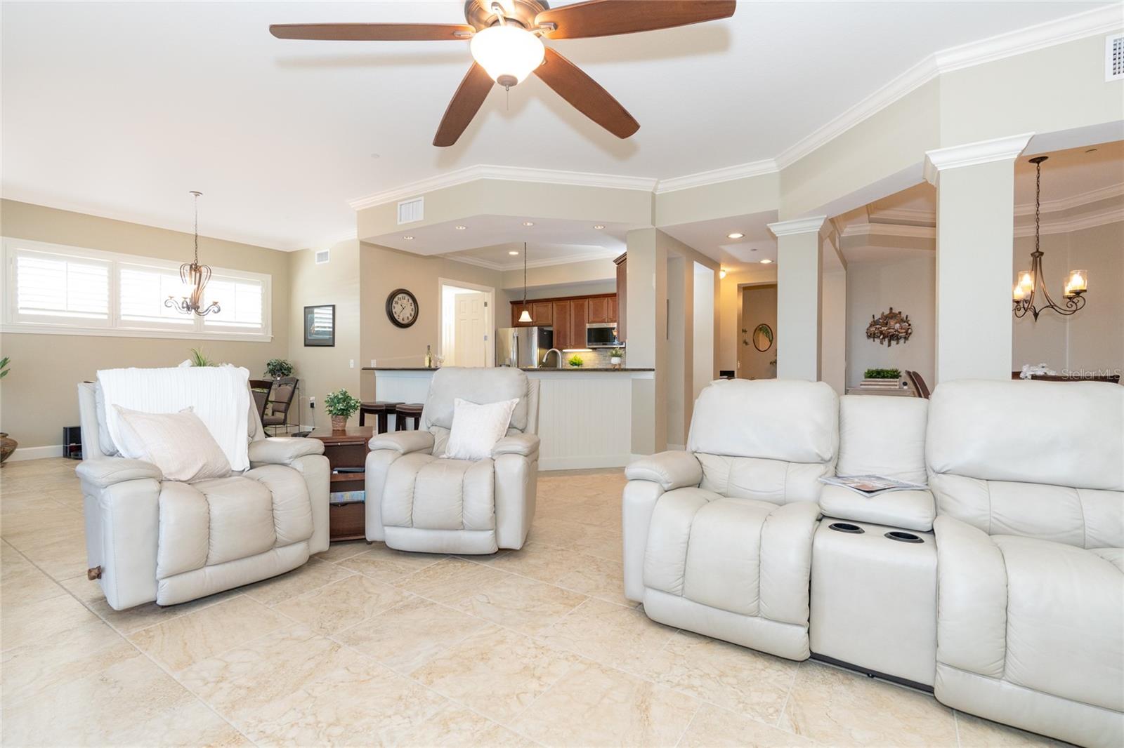 HAMMOCKS-VILLAS PH 01 - Residential