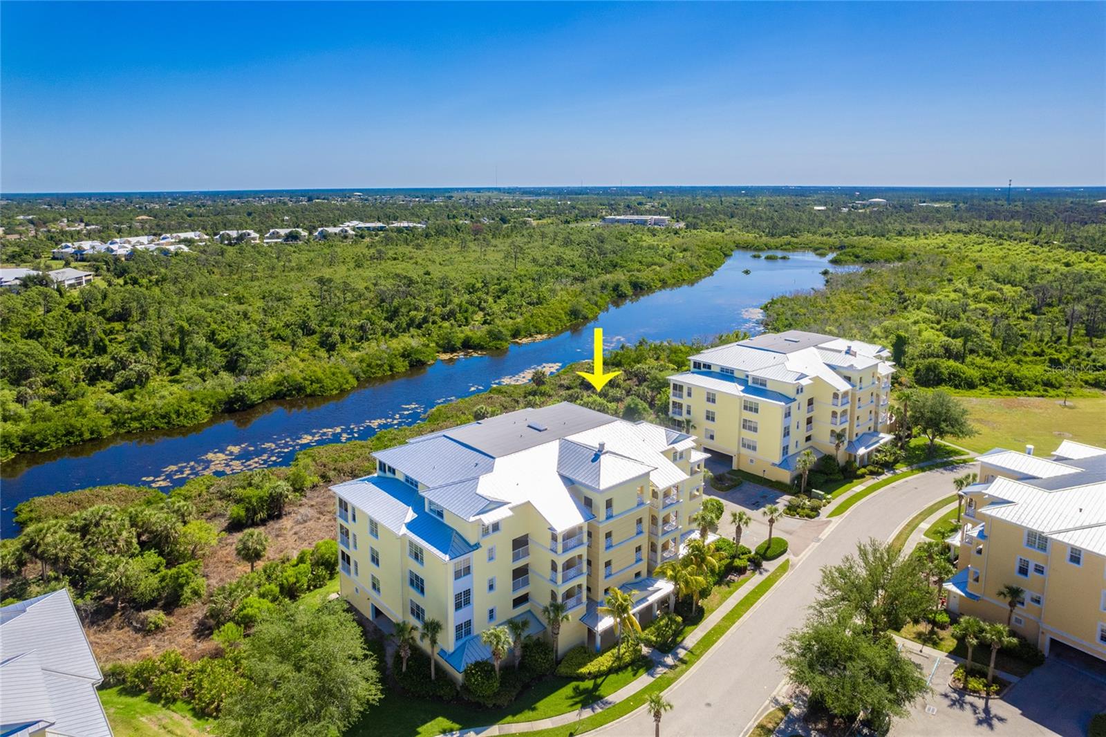 HAMMOCKS-VILLAS PH 01 - Residential