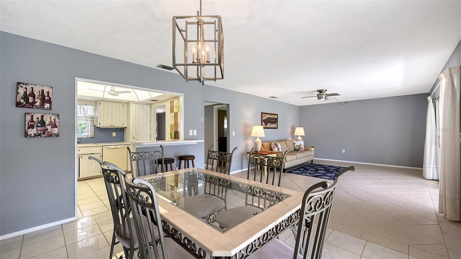 STRATHMORE RIVERSIDE I - Residential