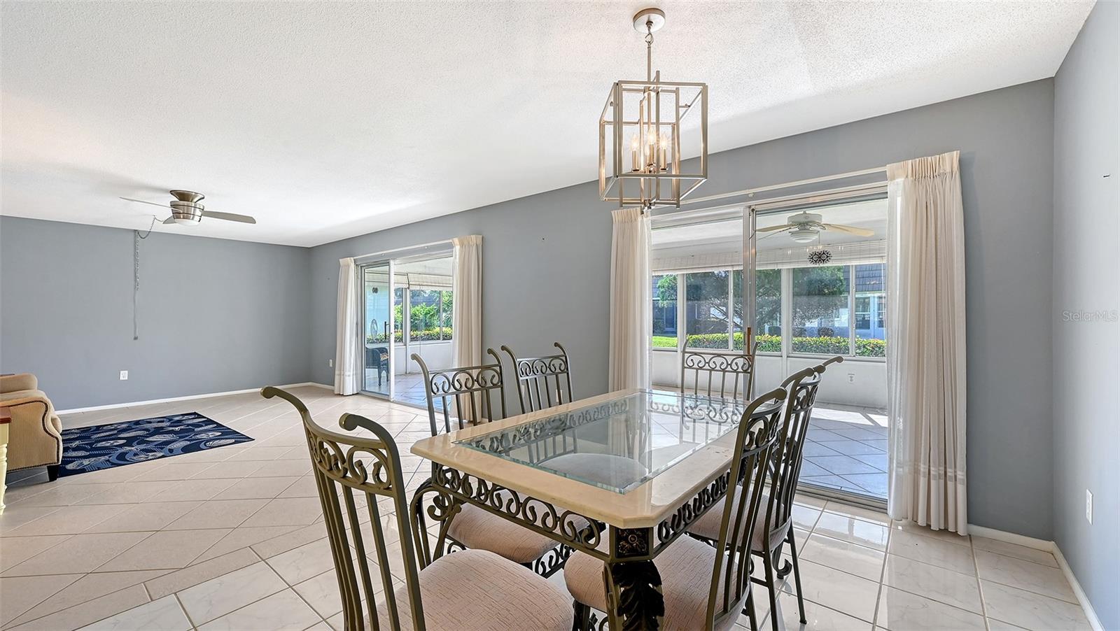 STRATHMORE RIVERSIDE I - Residential