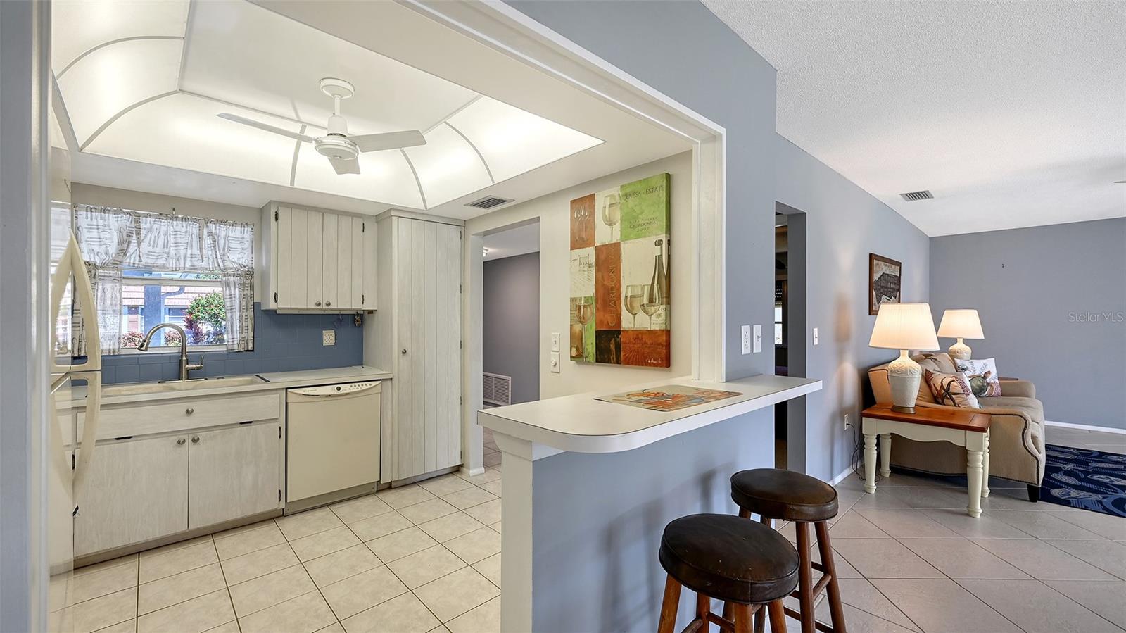 STRATHMORE RIVERSIDE I - Residential