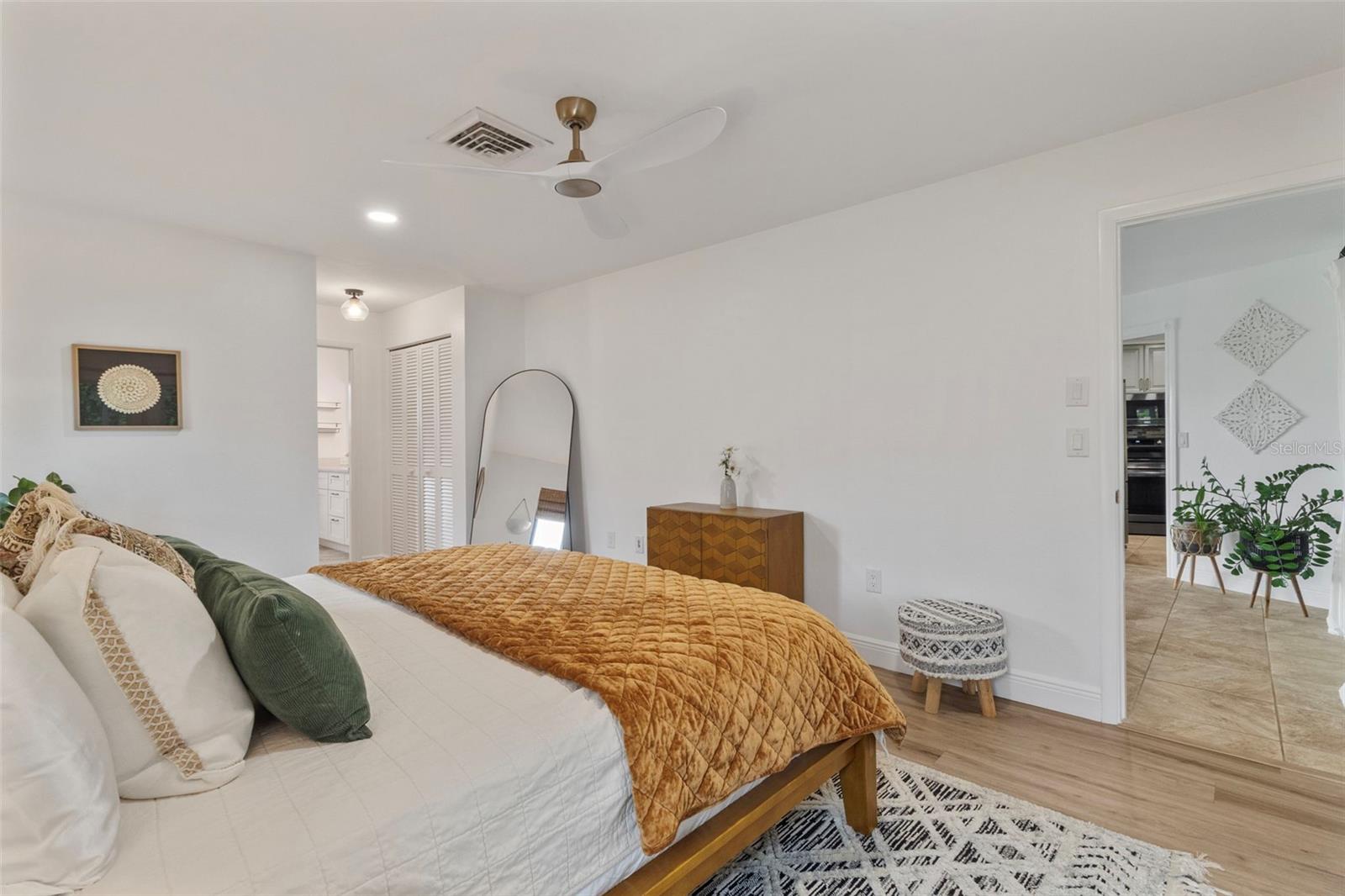 SORRENTO EAST - Residential
