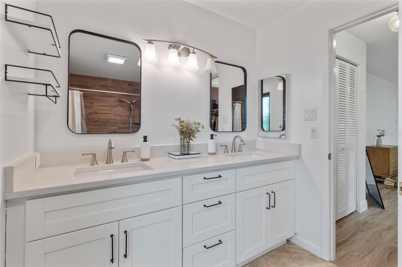SORRENTO EAST - Residential