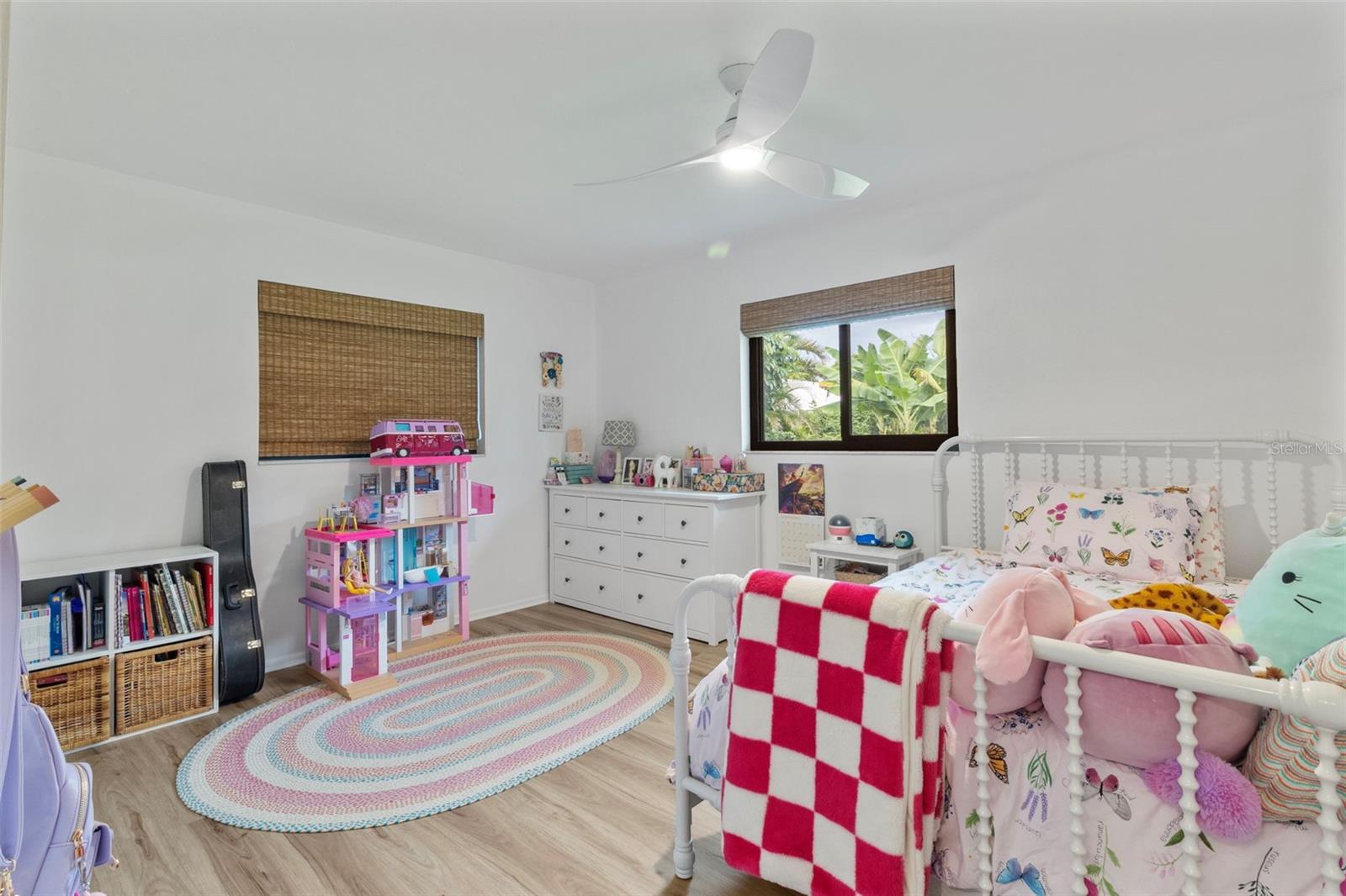 SORRENTO EAST - Residential