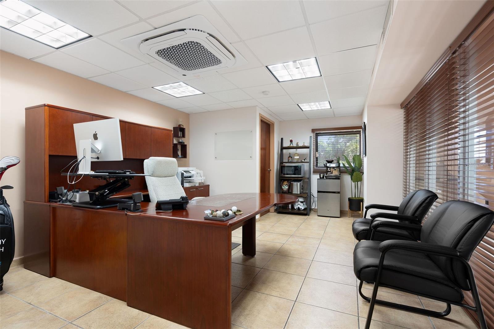 PALMANOVA PLAZA - Commercial Sale