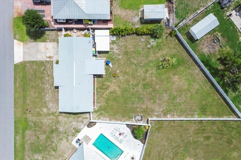 A home in PORT CHARLOTTE