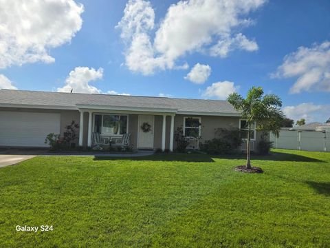 A home in PORT CHARLOTTE