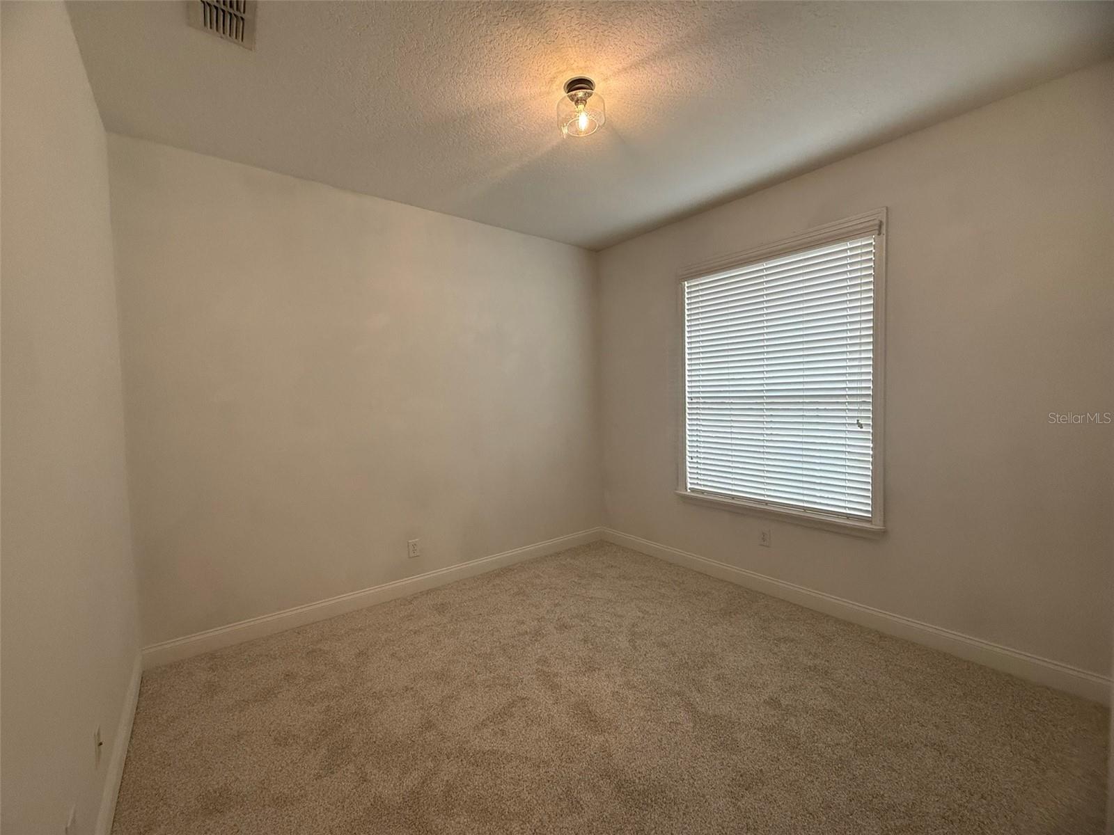 COUNTRY WALK/LK REGION - Residential