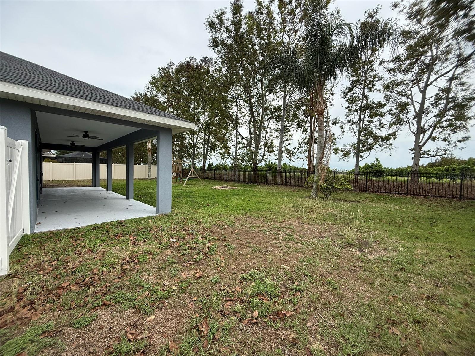 COUNTRY WALK/LK REGION - Residential