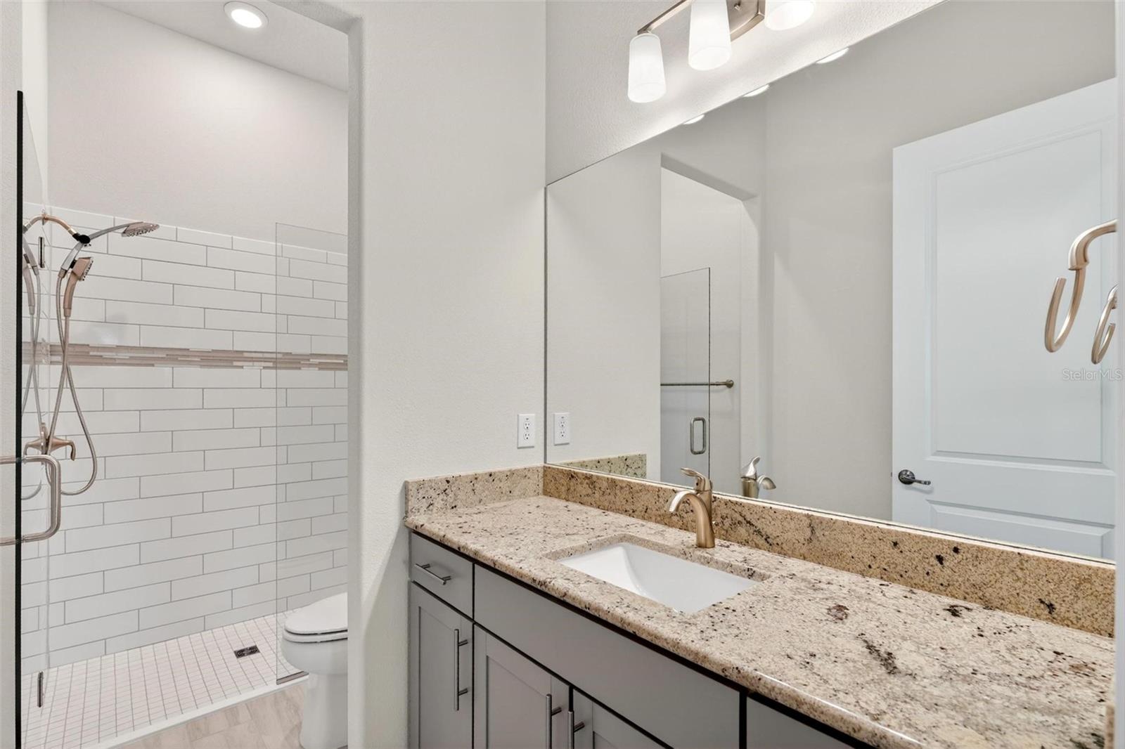 STONE CRK BY DEL WEBB BRIDLEWO - Residential