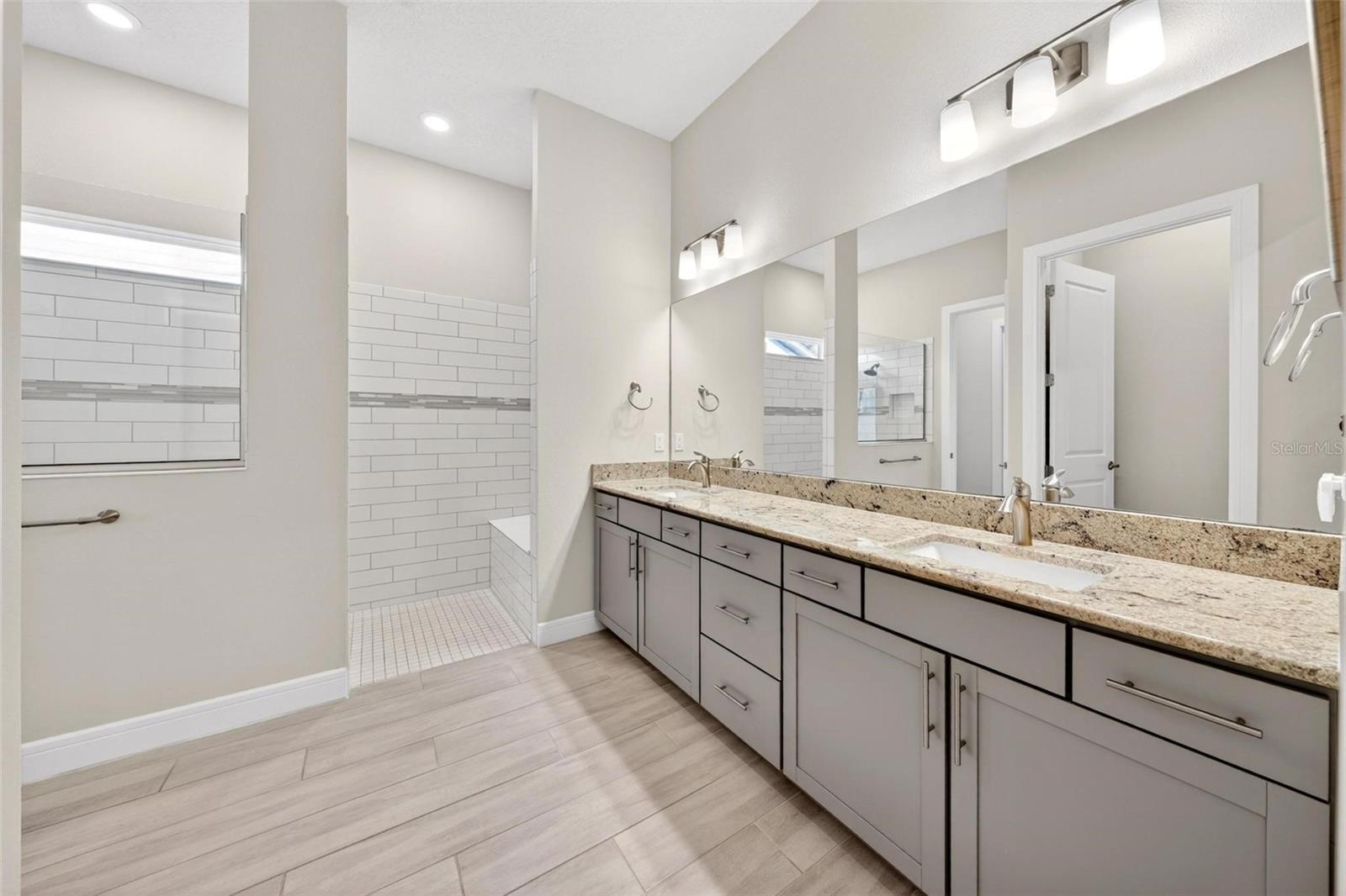 STONE CRK BY DEL WEBB BRIDLEWO - Residential