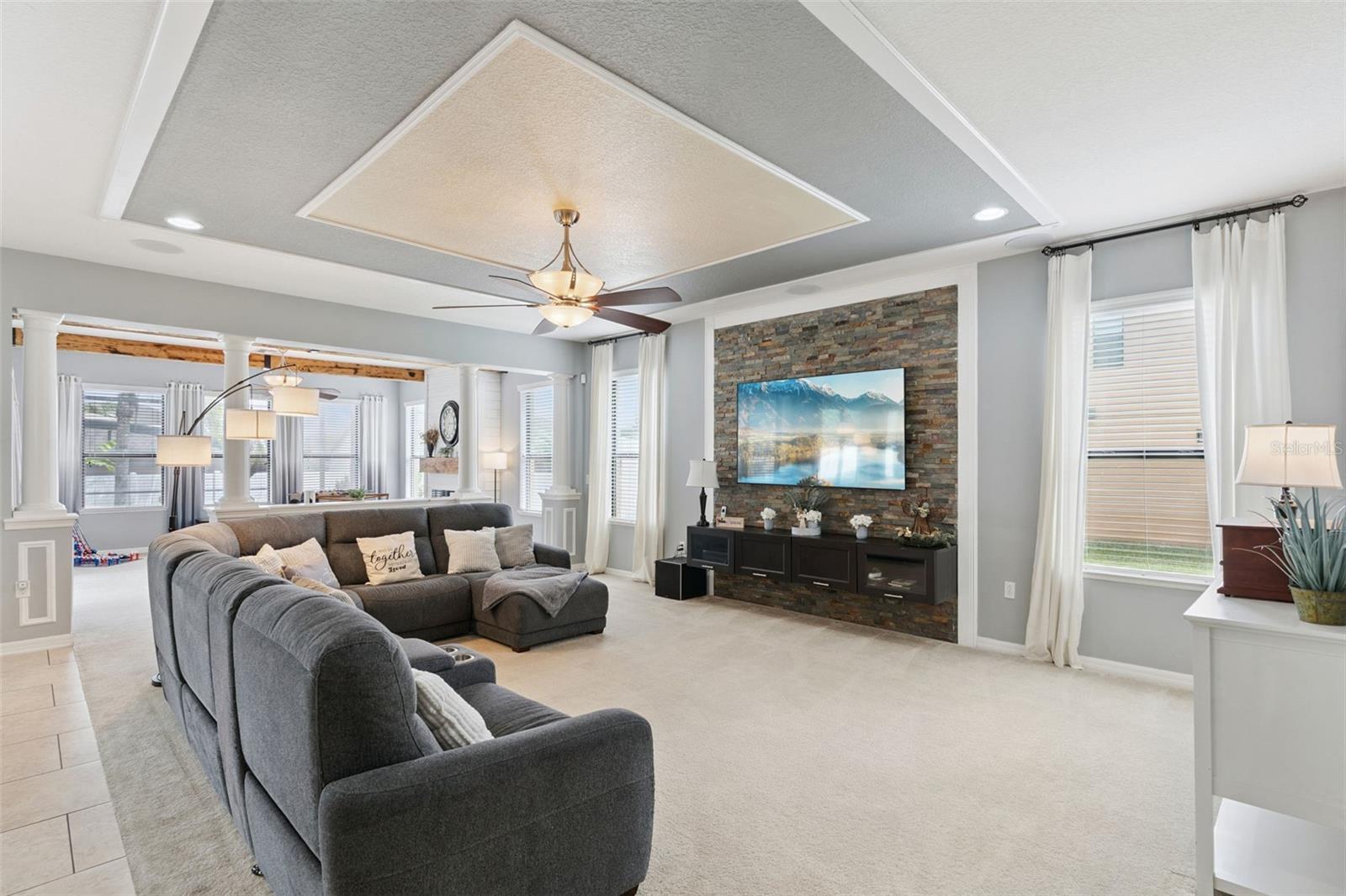 HUNTERS RUN PH 1 - Residential