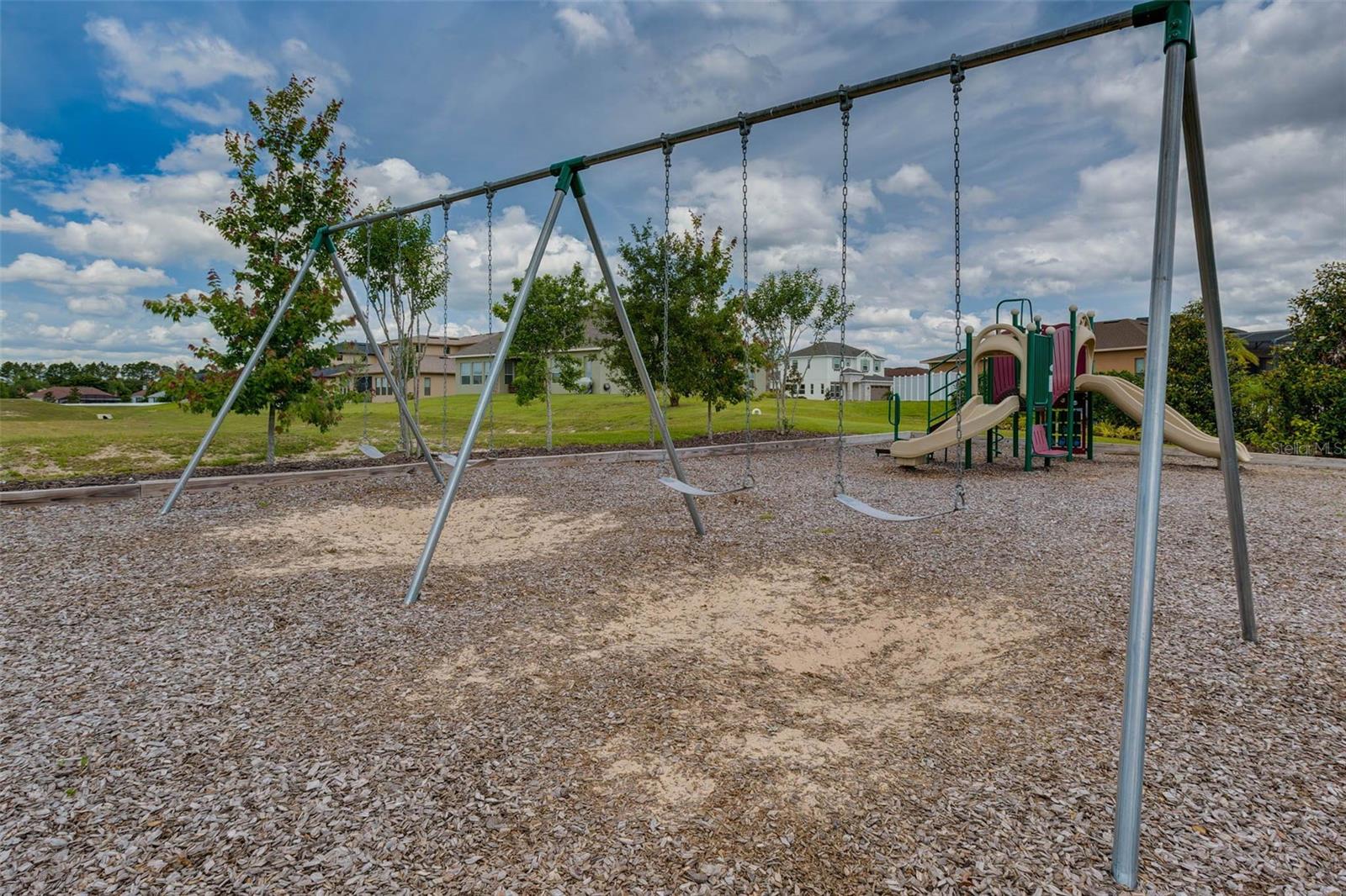 HUNTERS RUN PH 1 - Residential