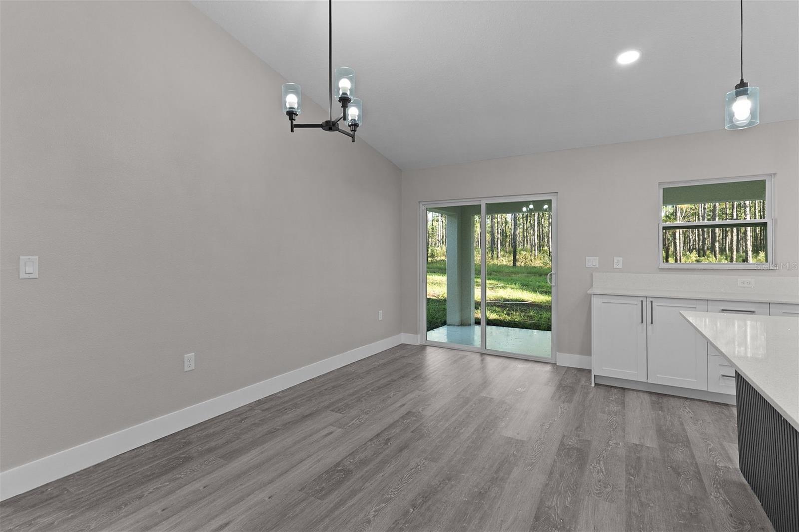 SILVER SPGS SHORES UN #35 - Residential