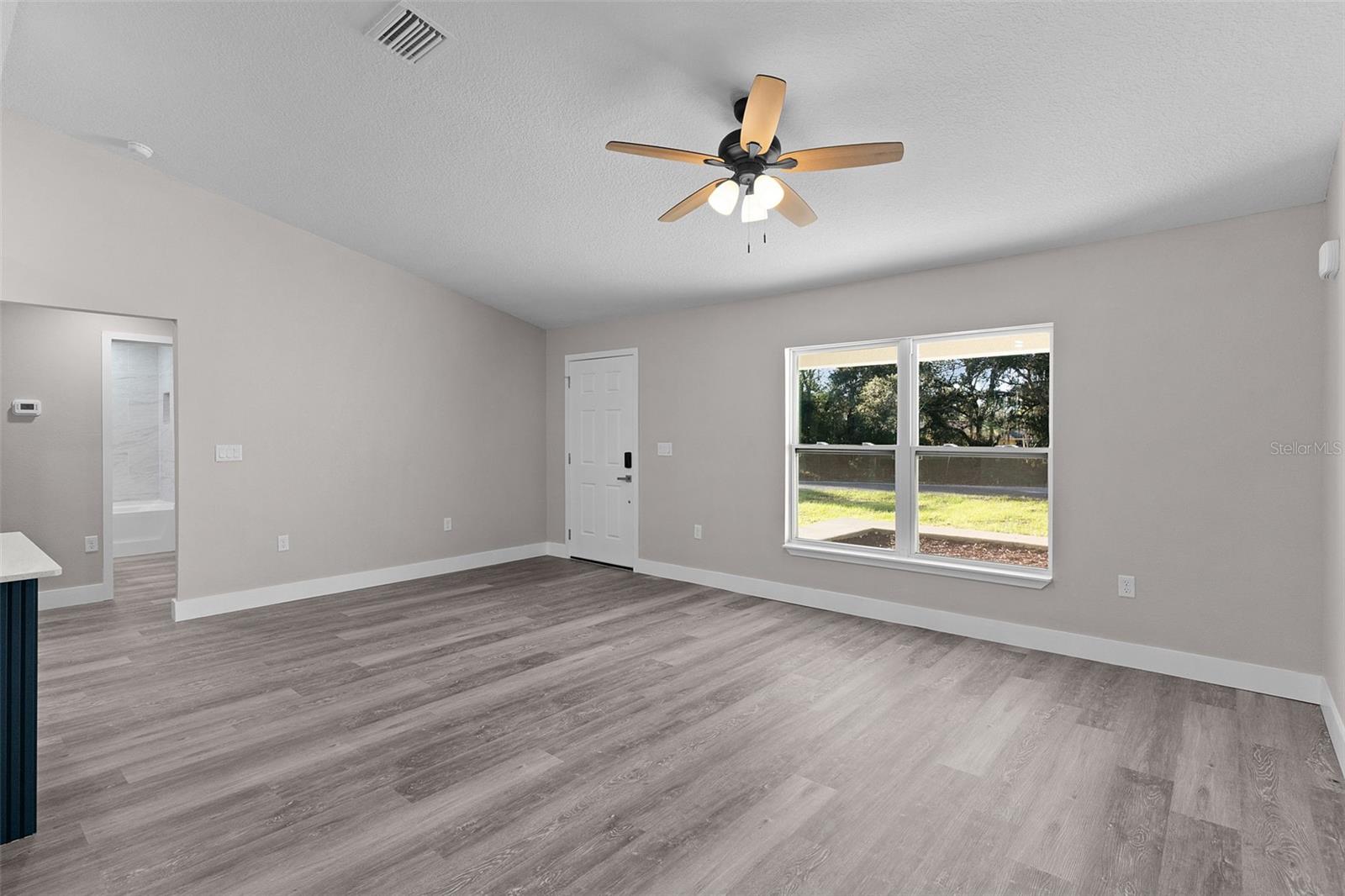 SILVER SPGS SHORES UN #35 - Residential