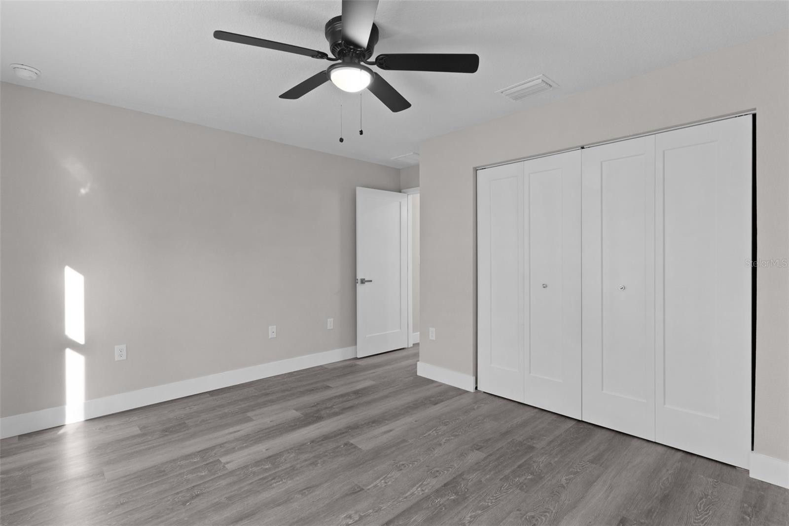 SILVER SPGS SHORES UN #35 - Residential