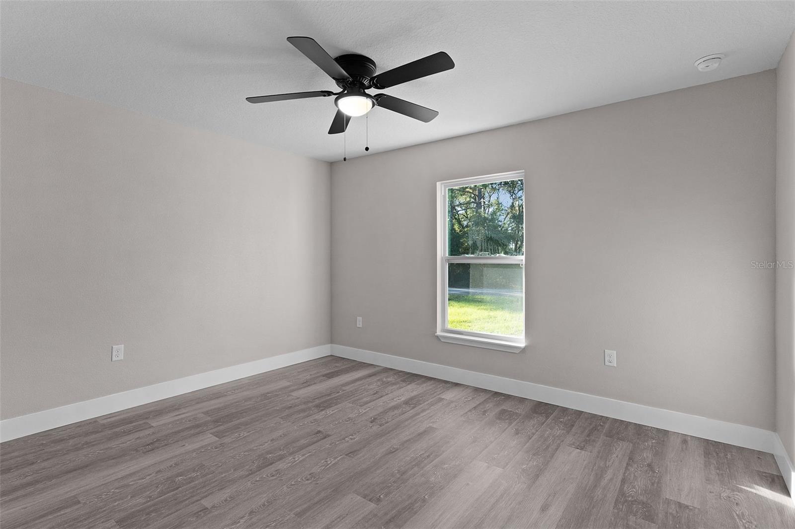 SILVER SPGS SHORES UN #35 - Residential