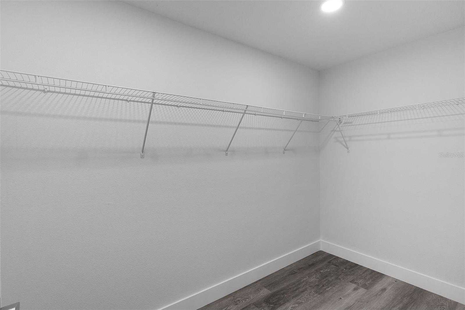 SILVER SPGS SHORES UN #35 - Residential