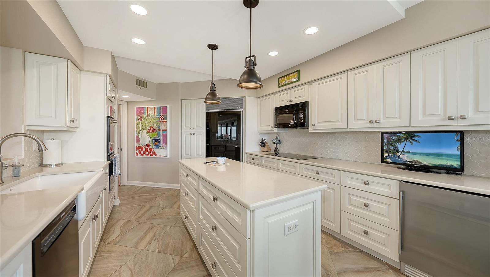 SANCTUARY II - Residential