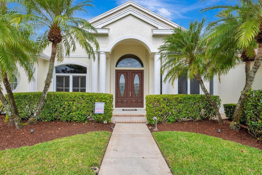 Photo of 10005 Cherry Hills Avenue Circle, Bradenton, FL 34202 (MLS # A4689675)