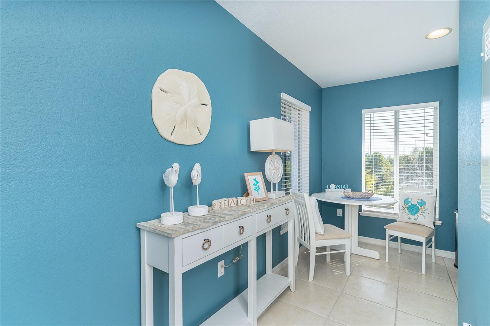 FIDDLERS GREEN NATURE TRAIL BL - Residential