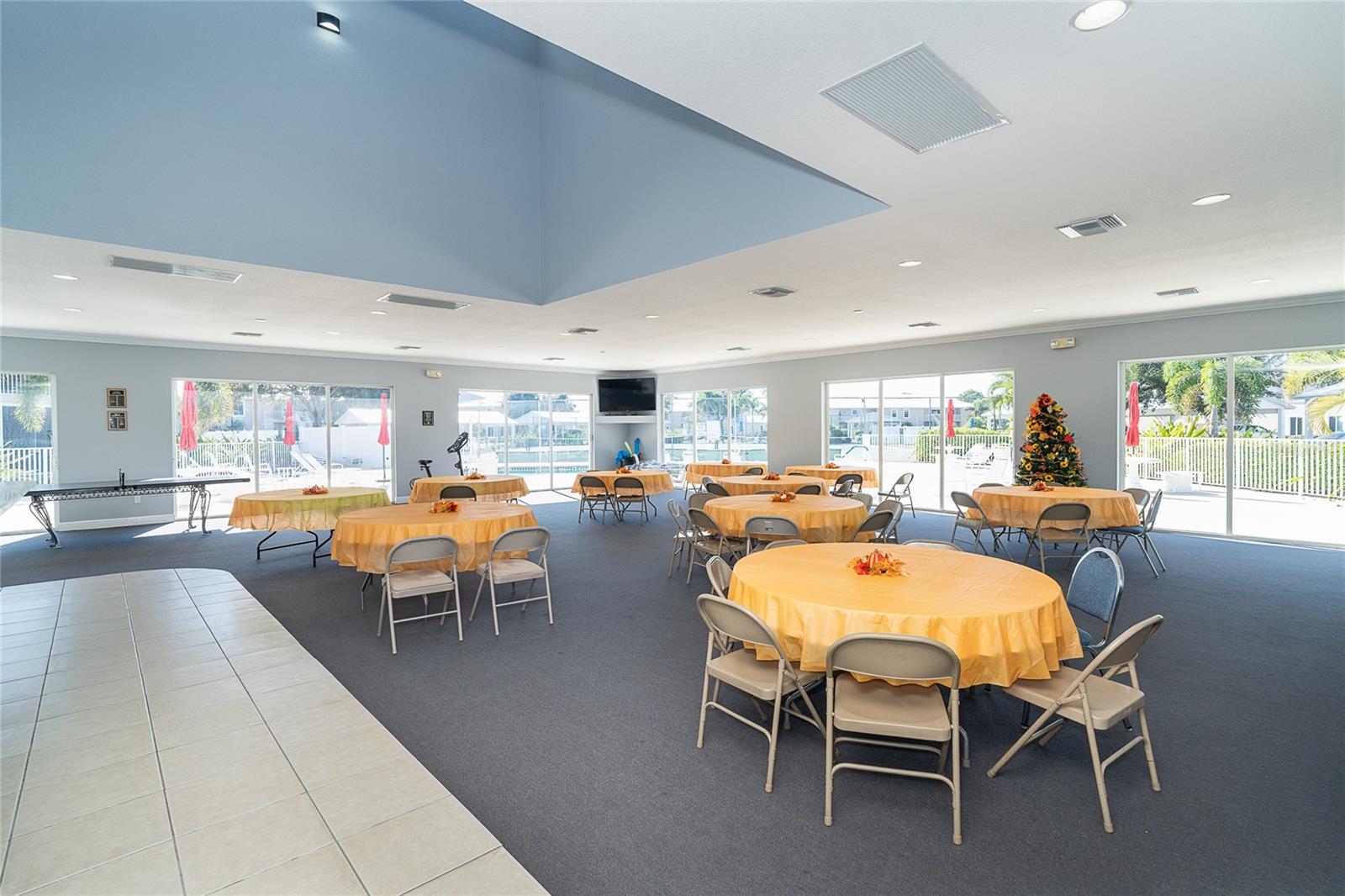 FIDDLERS GREEN NATURE TRAIL BL - Residential