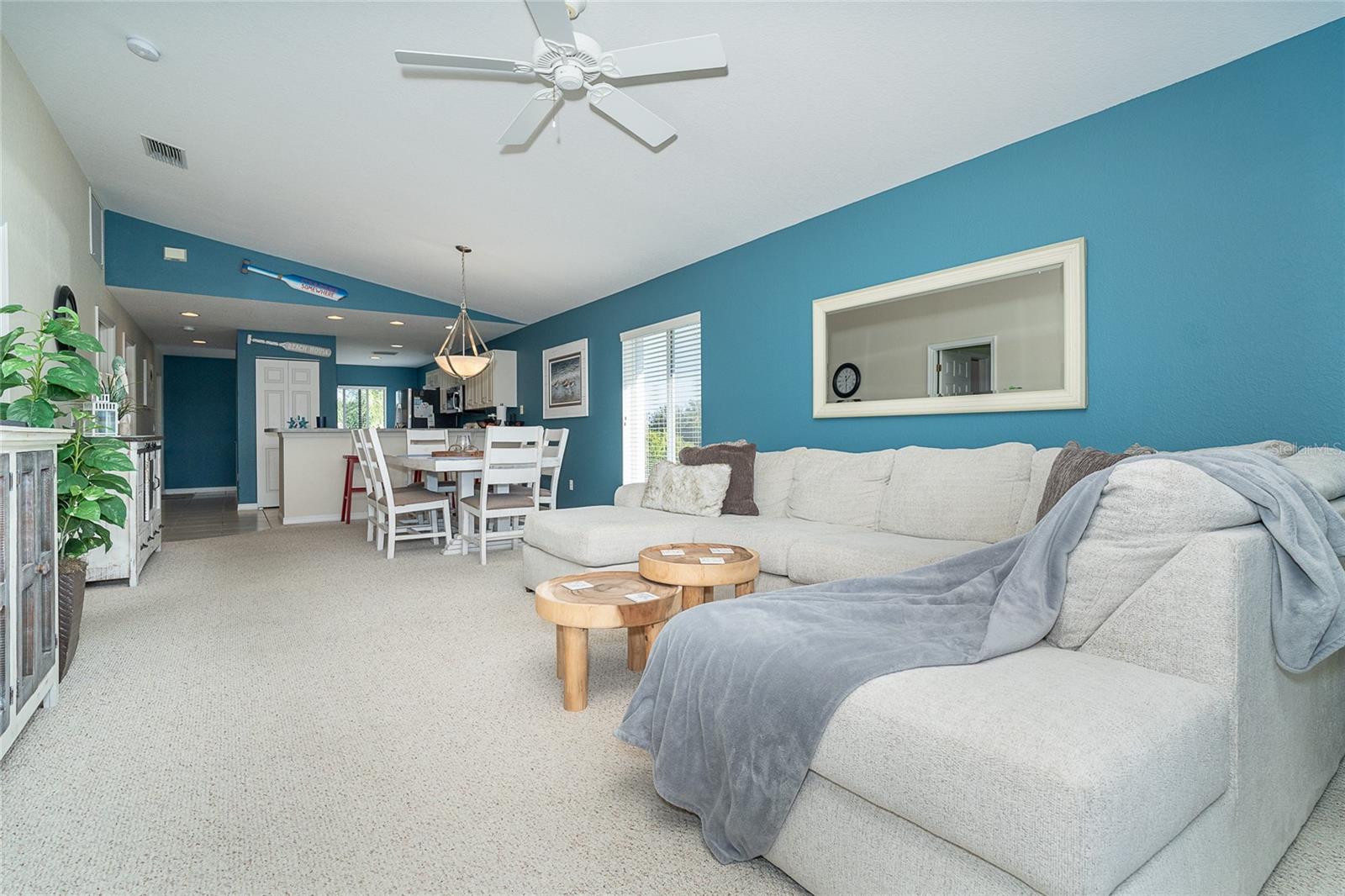 FIDDLERS GREEN NATURE TRAIL BL - Residential